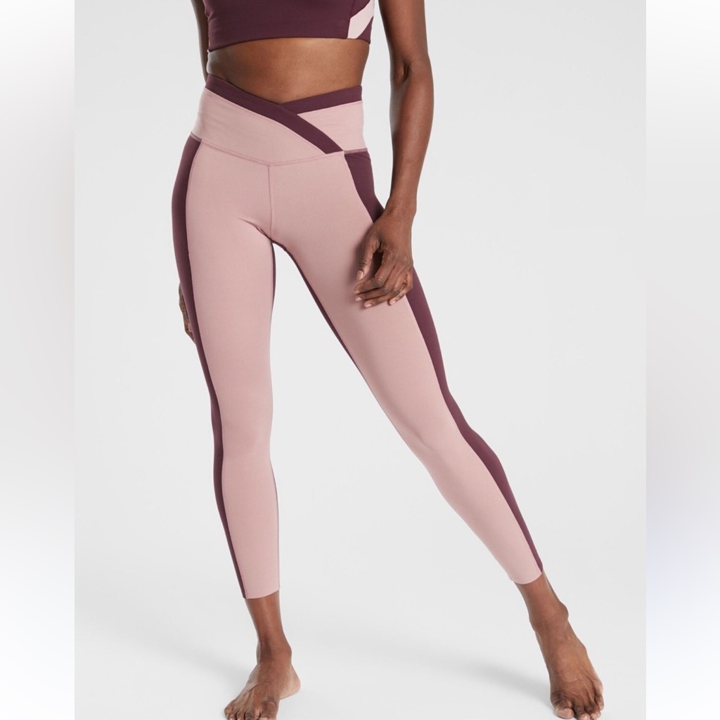 Athleta Chroma 7/8 Tight Leggings Burgundy Mauve Yoga Gym Training Size Xs